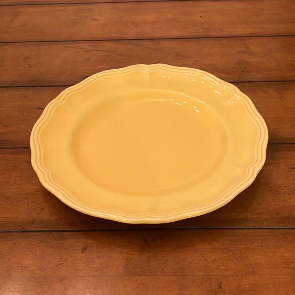 Yellow Plate